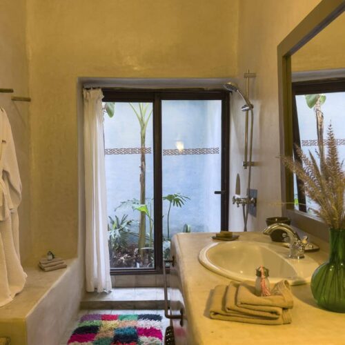 DAR AL HOSSOUN MAISON D'HOTES TAROUDANT ECO LOGDE salle de bain