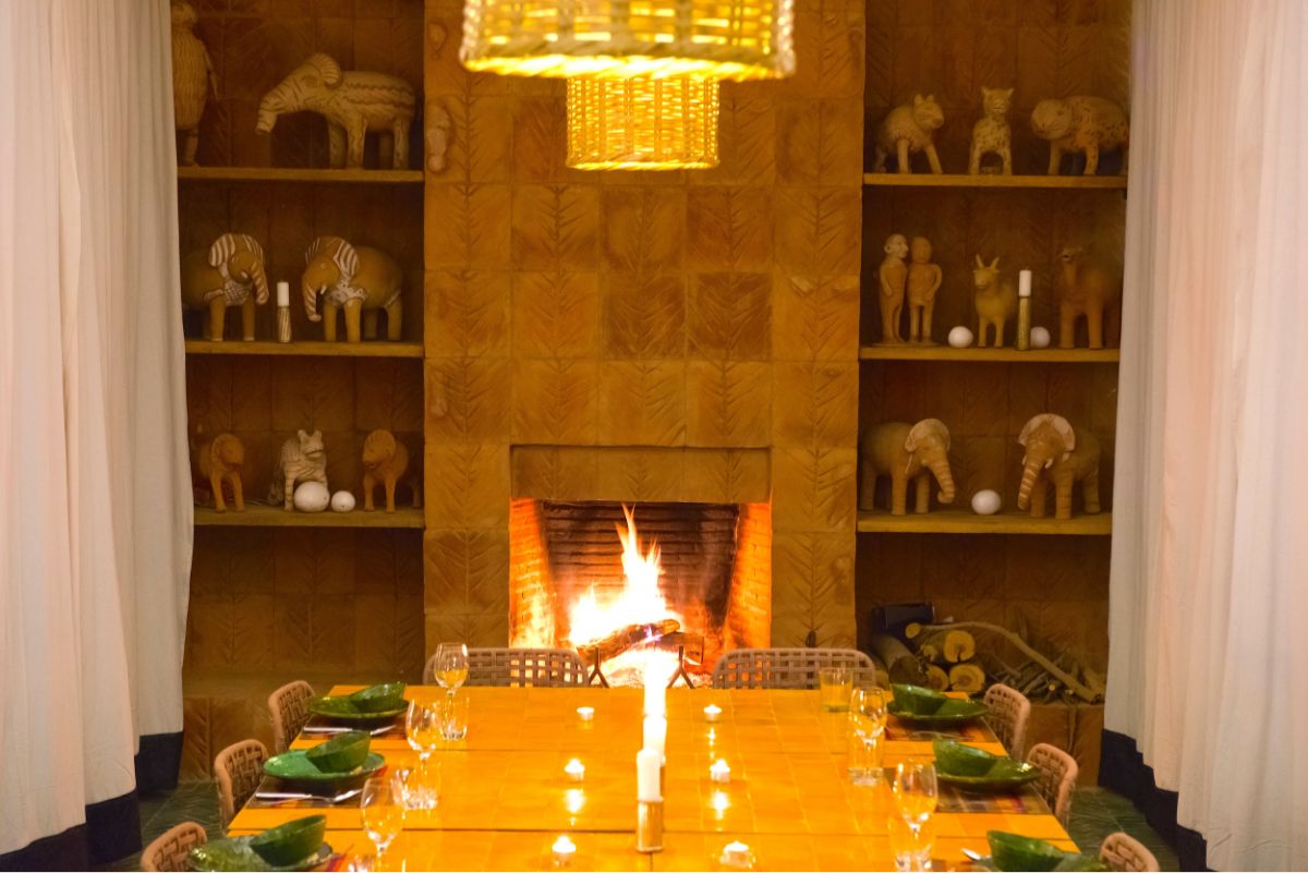 DAR AL HOSSOUN MAISON D'HOTES TAROUDANT ECO LOGDE salle à manger avec cheminé